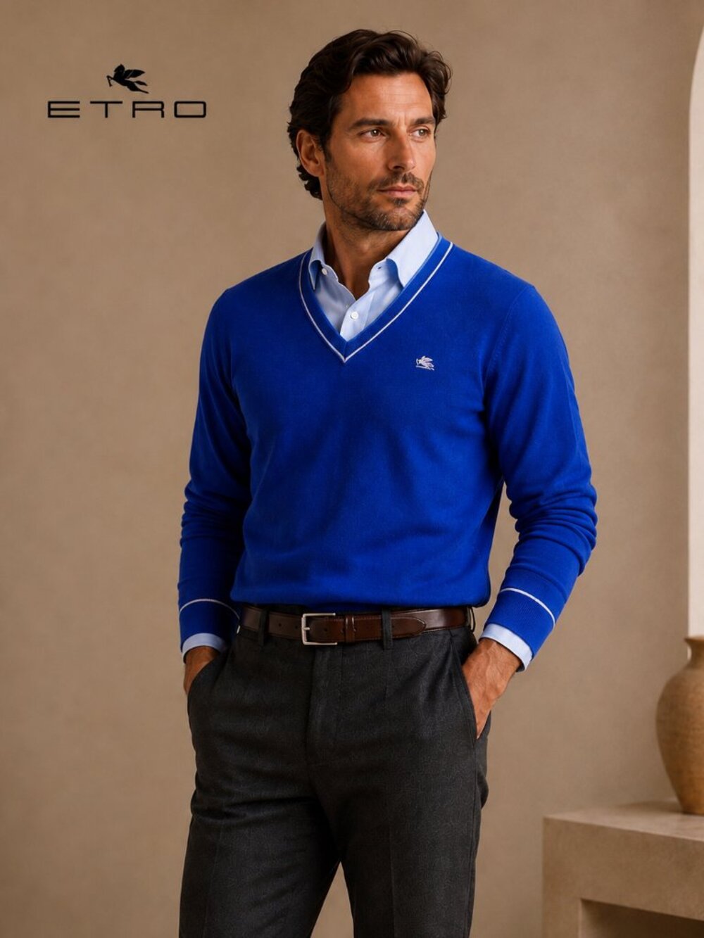 Etro Men's V-Neck Wool Sweater in Royal Blue with Contrast Trim NWT Size XXL